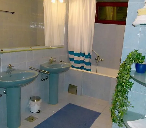 Villa Pinia Okrug Gornji